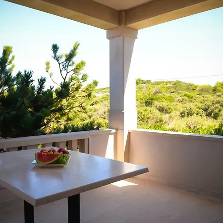 Markioli * Povlja (Brac)
