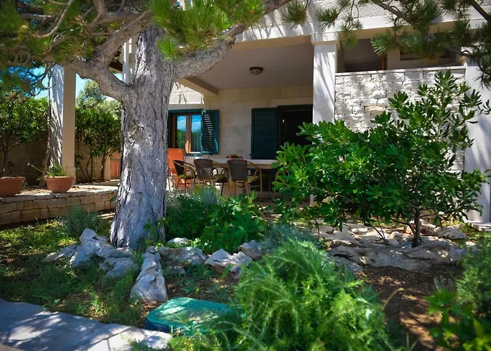 Markioli Apartment Povlja (Brac)